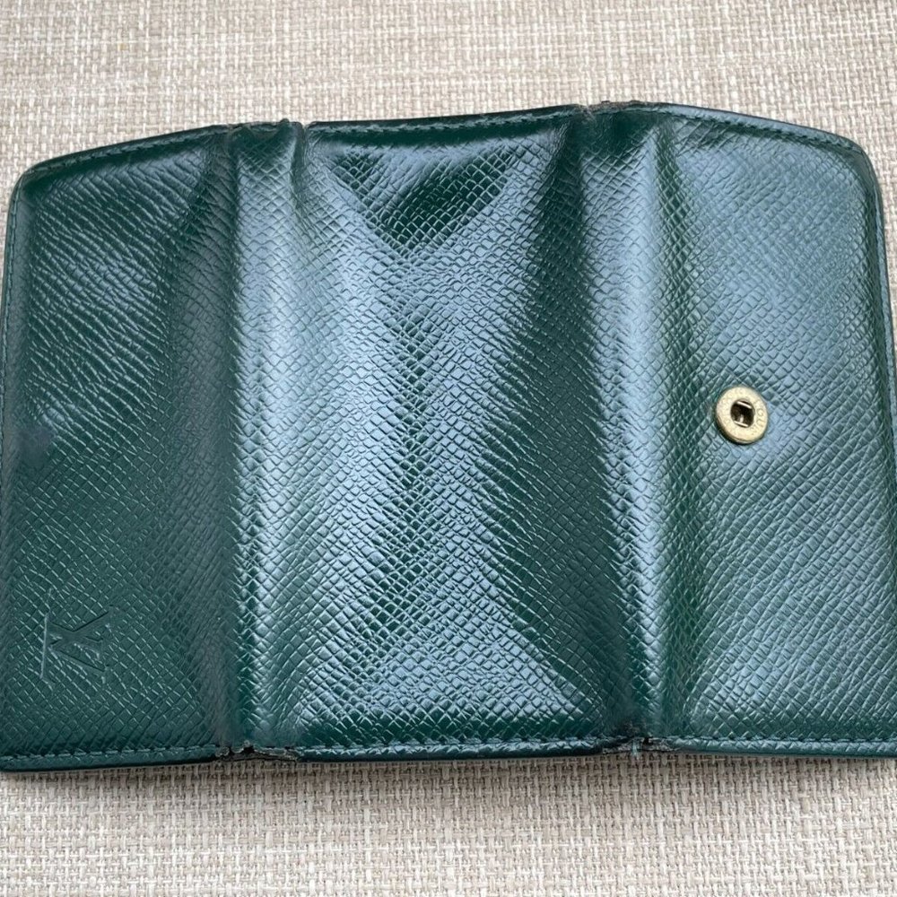 Louis Vuitton Keys Holder Green Taiga Multicles 4 Ring Key Case Leather Spain - Picture 2 of 13